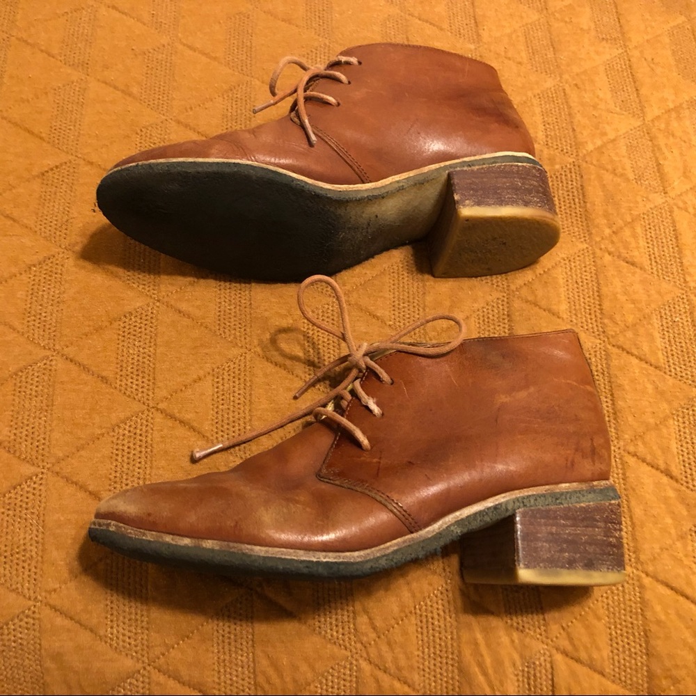 Clarks Leather Heeled Lace-up Ankle Boots